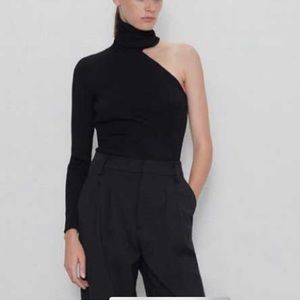 Zara Black Ribbed One Sleeve Turtleneck 